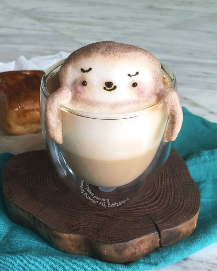 ResonateVoices's tweet photo. Self-Taught Singaporean 17-Year-Old Whips Up Adorable 3D Latte Art #smartart https://t.co/oVYzr2gBJN