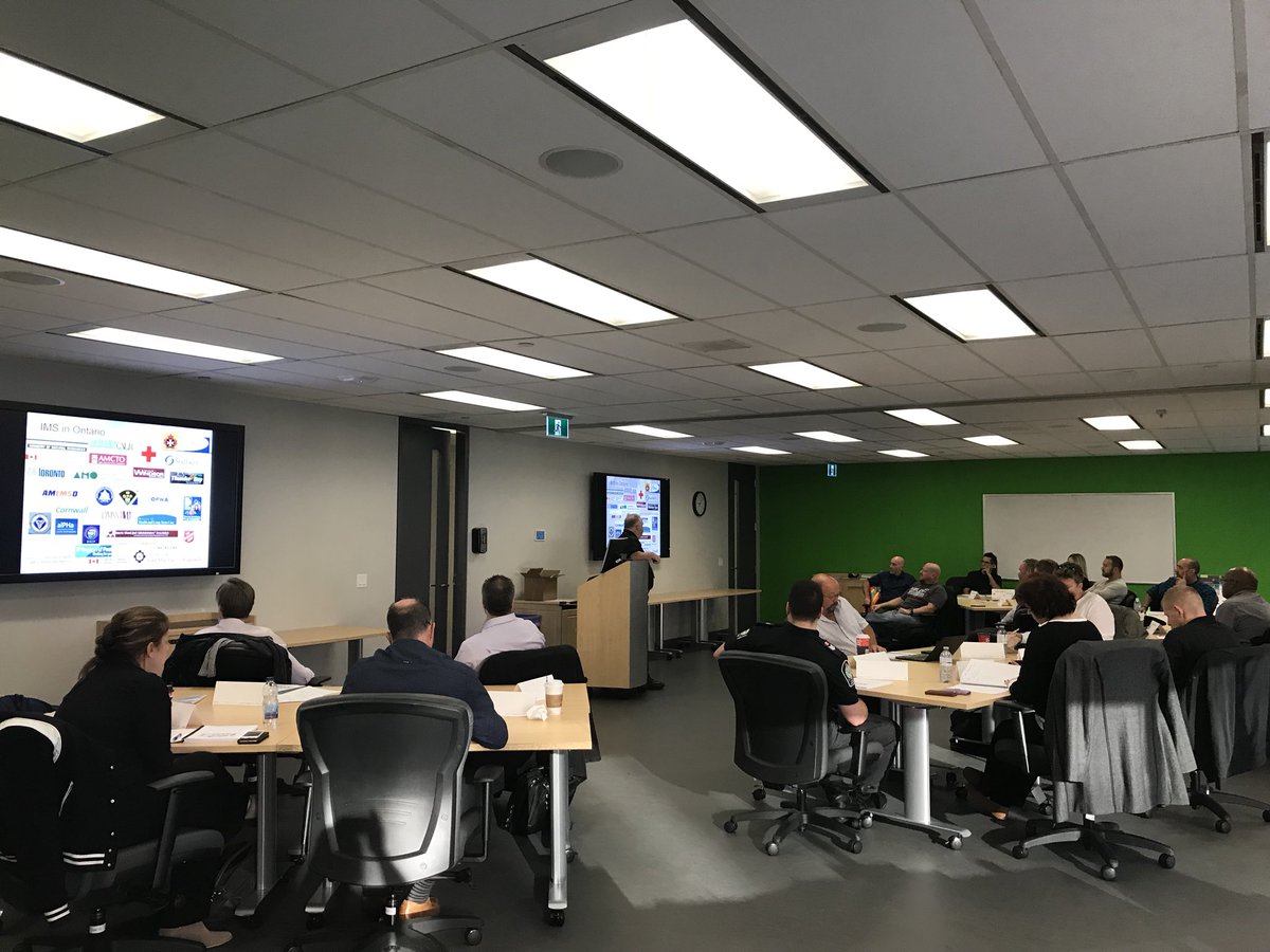 EMAnnaEmpey's tweet photo. Another round of #IMS200 for @GOtransit @Metrolinx staff! #beprepared #EMculture #keeponlearning https://t.co/GUD6P4glUd