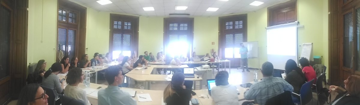 una_tal_maria's tweet photo. @prieto_alhambra Nos explica los sesgos en estudios farmacoepidemiológicos #pharmepiBCN2017 https://t.co/GOC3xos0fR