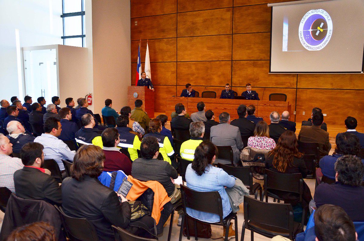Fuerza Aérea de Chile tweet media