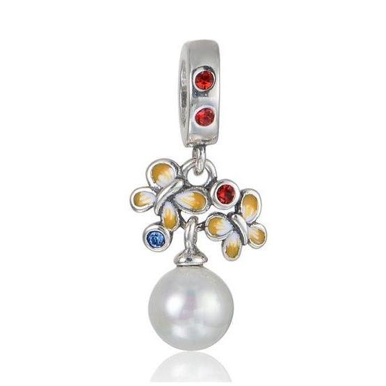 WishUponACharm's tweet photo. Yellow #Butterfly #DangleCharm with pearl https://t.co/NkpcNAw34G https://t.co/e8I5zBP7Jn