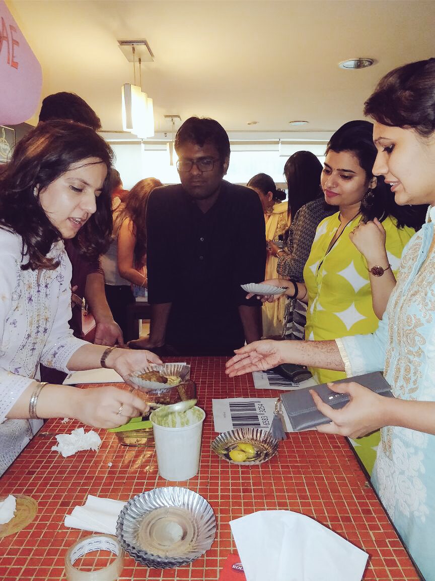 LittleHornOk's tweet photo. You know what comes bfr anything & everything at #TextDiwali? Kebabs! #KababIsBAE @Text100India @EishaNaseem1 congrats! Best kebab #foodporn https://t.co/20wtaxv18C