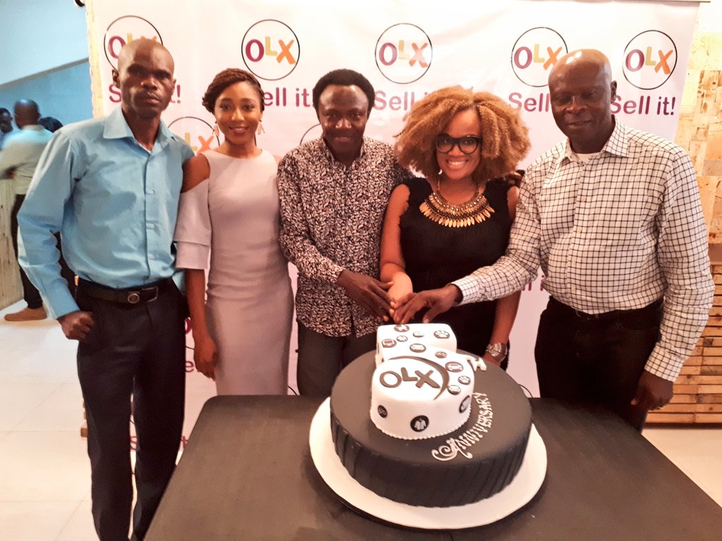 jijing_team's tweet photo. Happy users, partners and staff!
#OLXis5 #OLXis5Event #5thAnniversary https://t.co/6a4w2V4arx