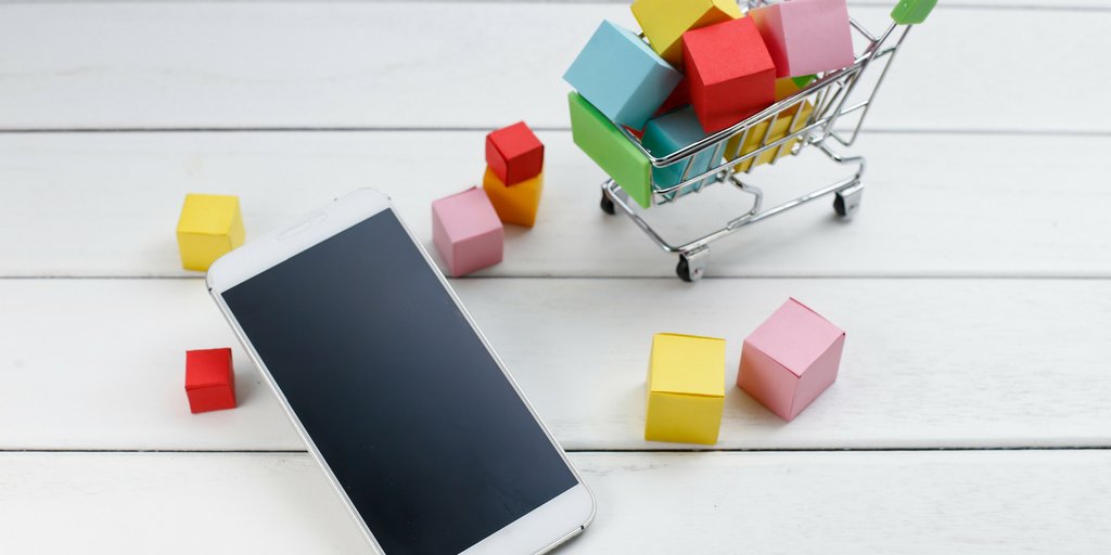 HalosysTech's tweet image. Discover how we enabled the Brick-n-Mortar Retailer to launch a Mobile-first Commerce Solution> bit.ly/2yr7699