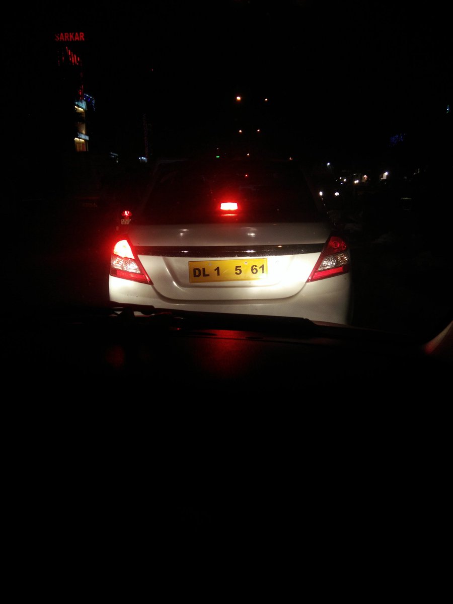 rohan32100's tweet photo. Actual number is DL 1Z 5761 @dtptraffic https://t.co/ZiMNSMeWFy