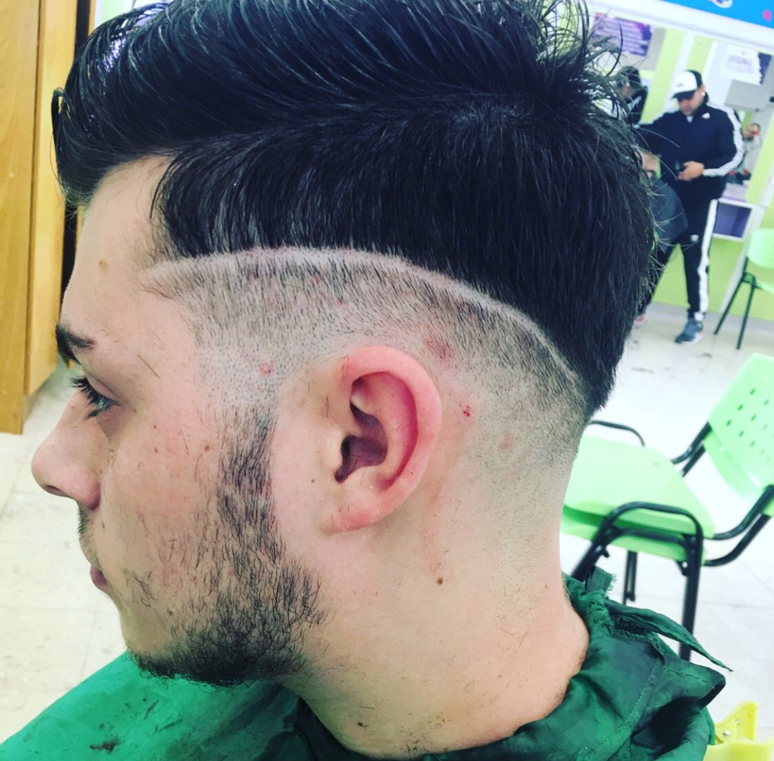 BrianCdm4's tweet photo. #Barbershop 💈💈 https://t.co/JTyzuLqjnI