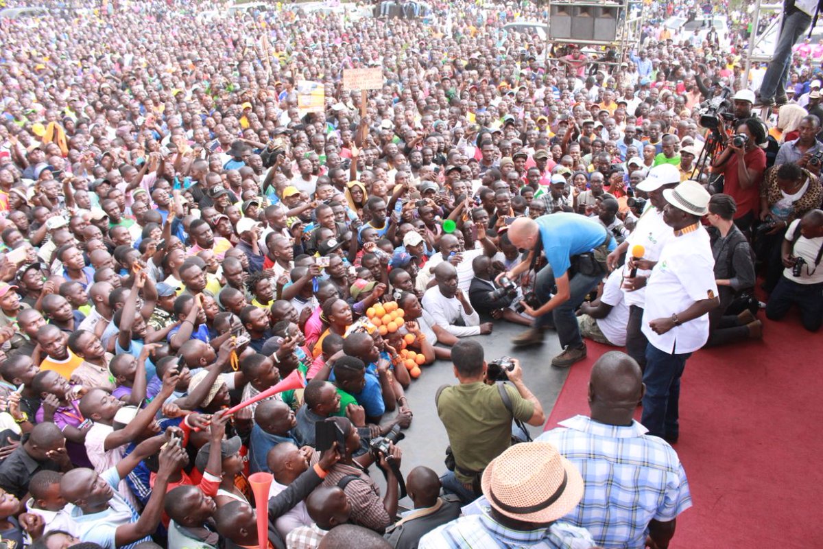CharlesDienya's tweet photo. We will have the Mother of all Demonstrations on 26th October 2017 - Raila Odinga

#NoElectionInOctober
#NASAInNairobi https://t.co/pqcl9CdQWl