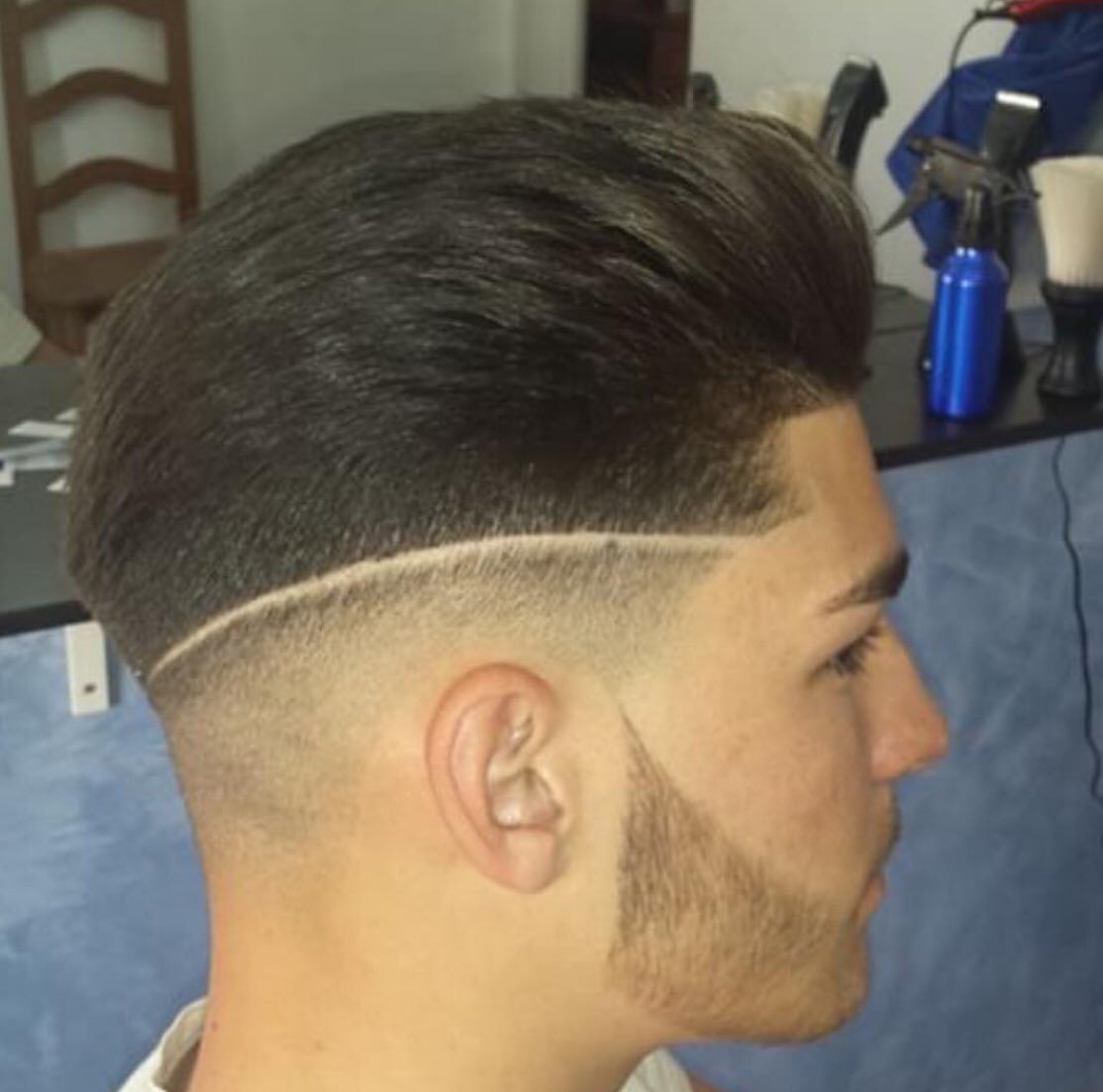 BrianCdm4's tweet photo. 🔝💈💈#Barber https://t.co/X3qvqt1Gvh