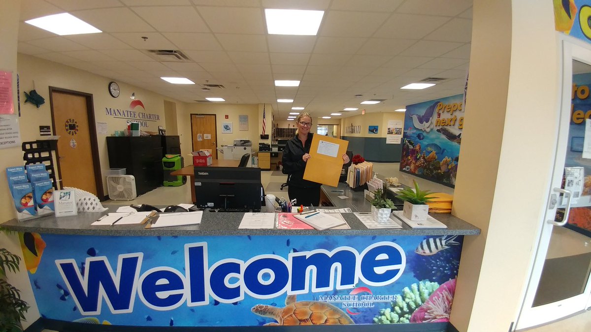 marybutlerabcd's tweet photo. #everydaycounts @Manateeschools @SuncoastCGLR Attendance Awareness Winning Poster PICKUP - Manatee Charter School. https://t.co/3Rk7FZwyB0