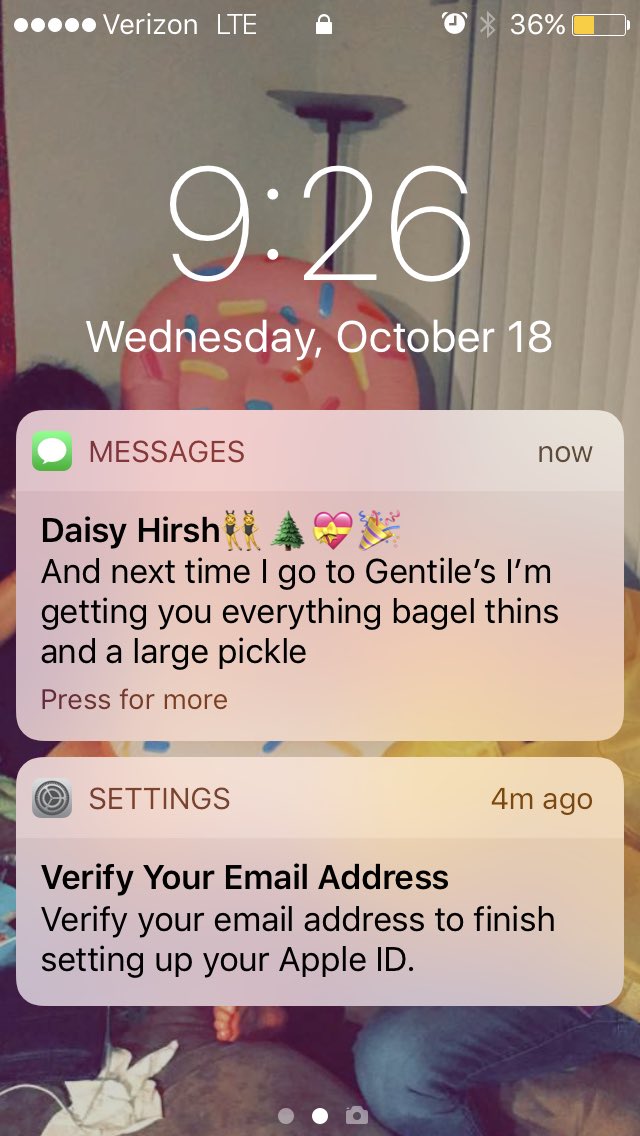 Notoriouss_GAB's tweet photo. When your bff knows the way to your heart https://t.co/VqLrFCukFI