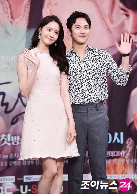 Instinctive_T2's tweet photo. 같은 그림체에서 오는 안정감.... https://t.co/6More9n3a3