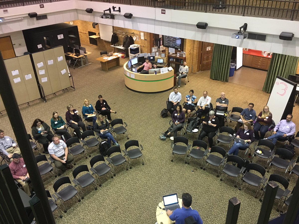 akhurma's tweet photo. Celebrating 10 years doing all things UN w/ @eslchill @OSUehe @bradleyt85 @dougdangler @ntderosu @griffy2osu @caranorth11 #eltu https://t.co/4MAtN3mKV0