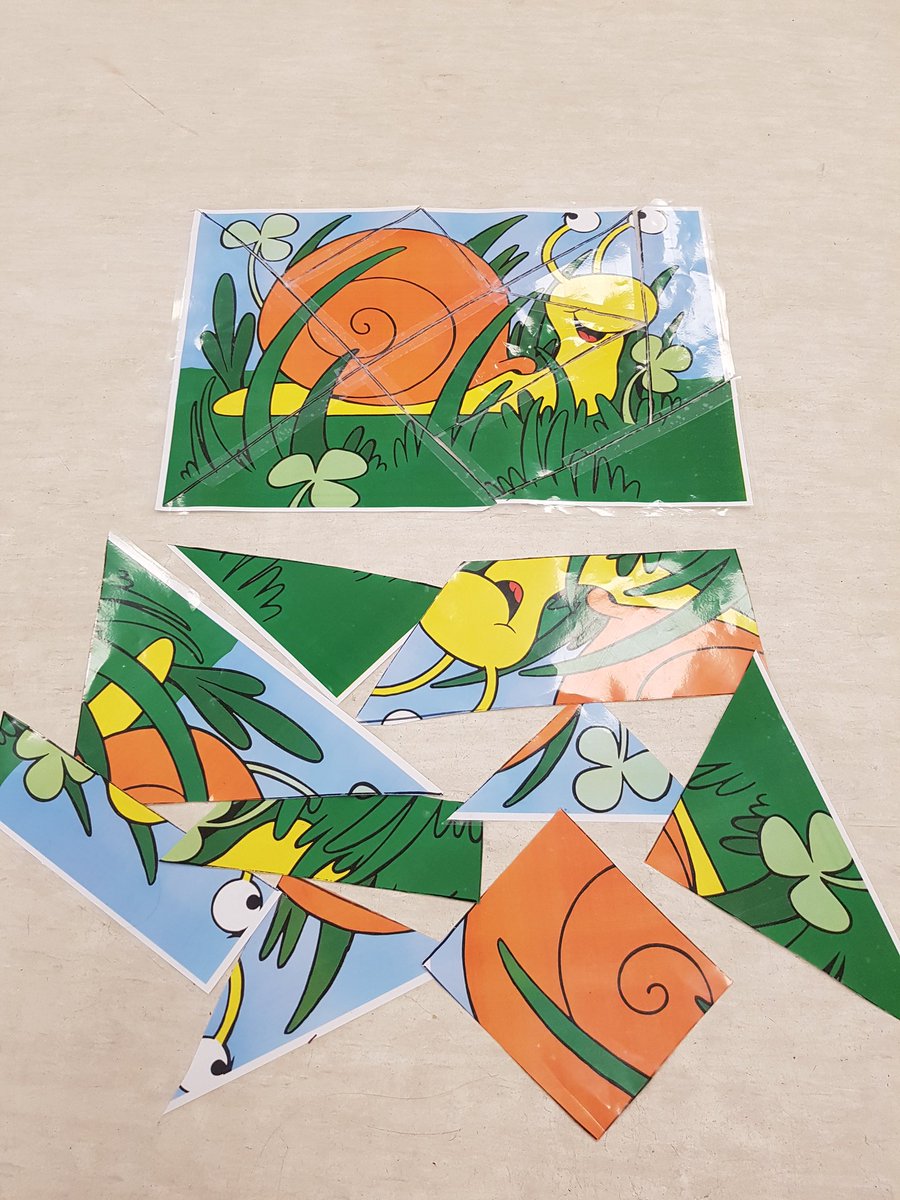 TeacherSandraHB's tweet photo. Can you help the snailhunter with the jigsaw puzzle?? #3yrs #snailproject #englishisfun https://t.co/U6yg67EVwg