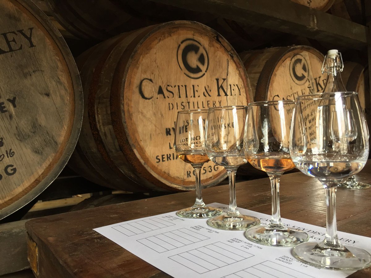 castleandkey's tweet photo. Two mash bills, two yeast strains, four bourbons. We can’t wait to share them with you.
Photo: Malicotes https://t.co/4PUIJY8NAZ