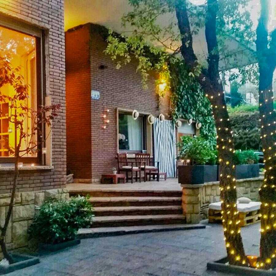 atrapalo's tweet photo. Nos han puesto los dientes muy largos, pero ya sabemos que el #SecretTasting se celebrará en @skitxbcn.👌😋 https://t.co/gjuvmQXfKi https://t.co/nWLFFxaqJk