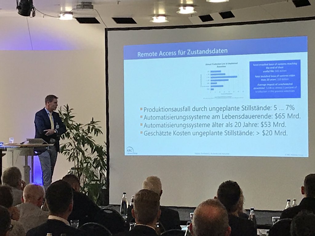 mGuardcom's tweet photo. Fakten statt Nebel: Thomas Menze, @arc_advisory zu Marktentwicklung für #Remote Access und #CyberSecurity #mguc17 #PhoenixContact #mGuard https://t.co/Q2rirSoV2l