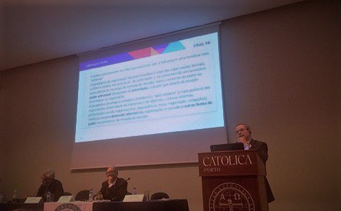 edulog_2016's tweet photo. Joaquim Machado, investigador #EDUGest, sobe ao palco para falar sobre fontes de poder e a sua relação com a liderança #EDULOG #Educação https://t.co/JwAs2PFI5F