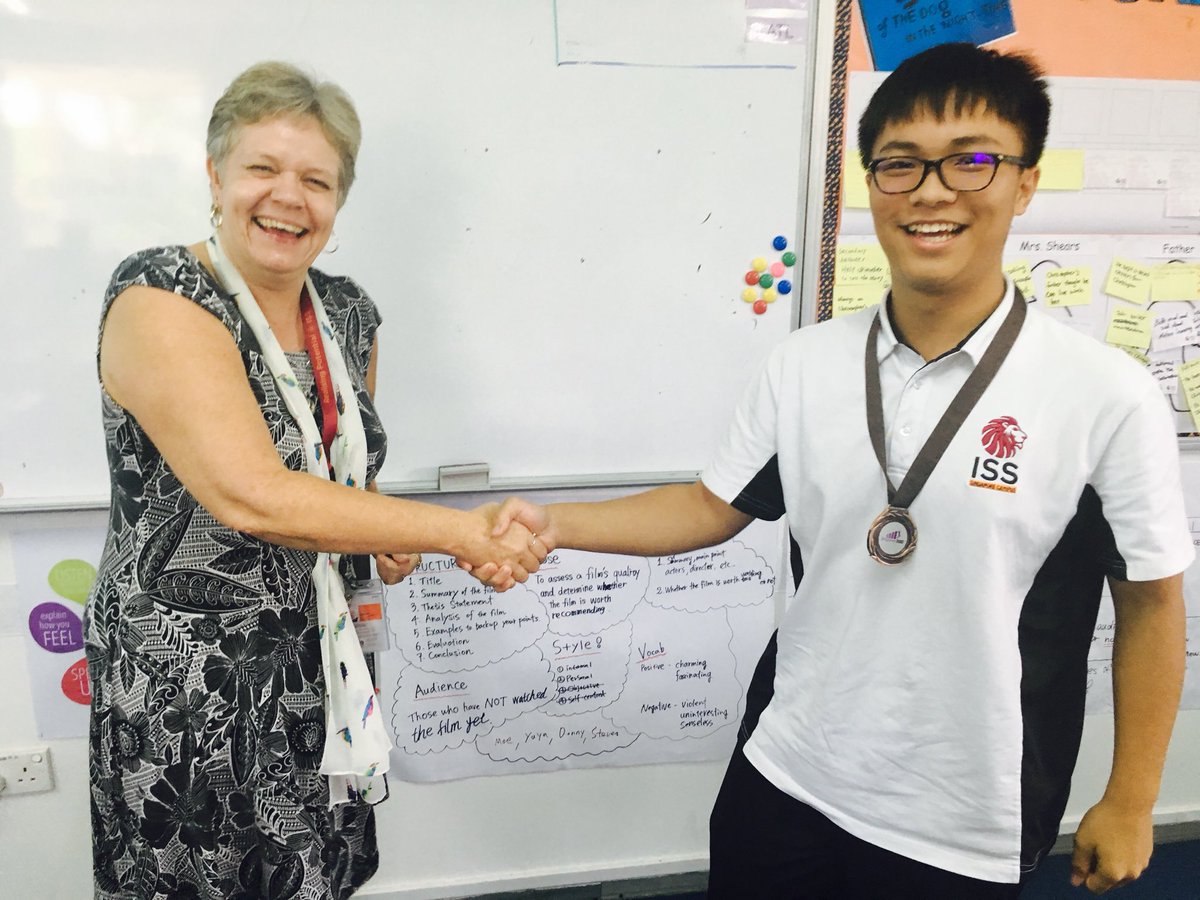 FEdwardsBrown's tweet photo. Celebrated Term 1 end w/ top readers & new #Empower3000 medals! #studentsrock #achieve3000 #ELL #readingsuccess #isspride #watchthisspace https://t.co/U1CgELFjCK