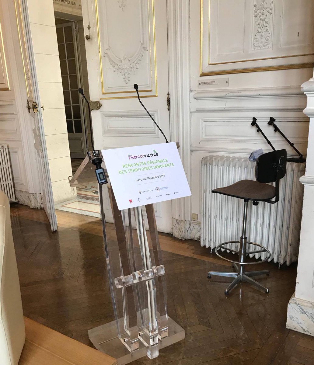 HavrBrightLock's tweet photo. Our business developer is at Versailles today to talk about #Havr for a start-up contest! @INTERCOnnectes #intercoSTART #intercoTOUR https://t.co/A7DgXC6Ul8