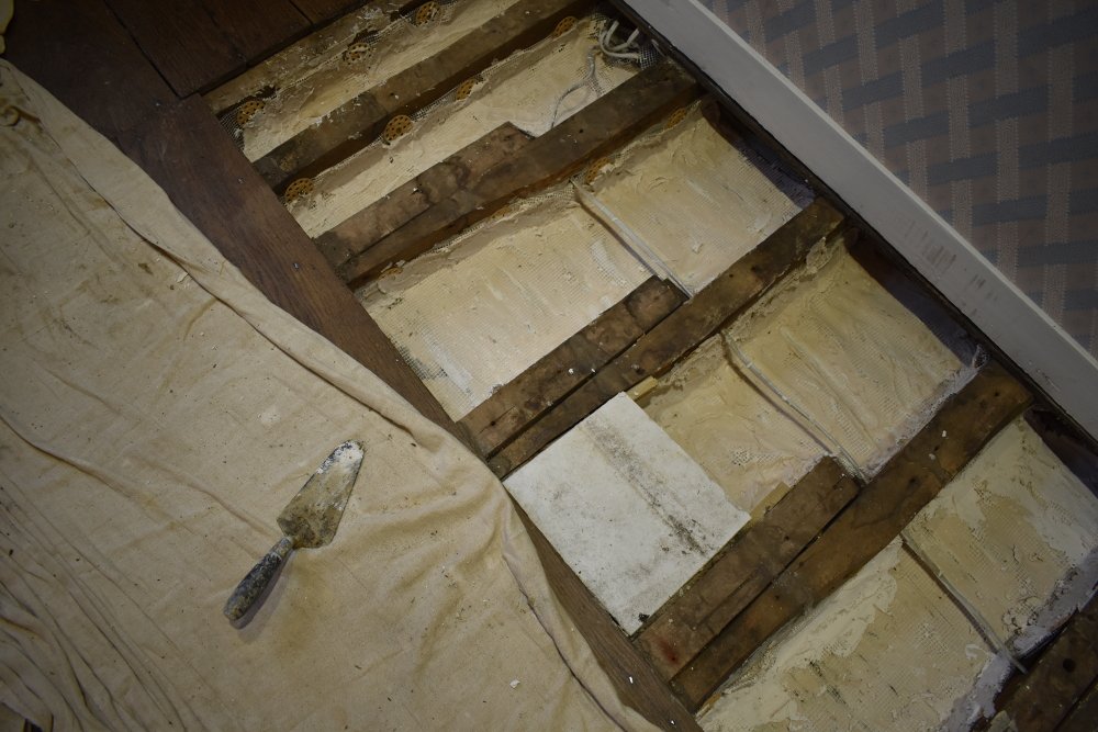 JaneAustenHouse's tweet photo. Thanks to donations to #JaneFund so far, we have been able to make a start on urgent works. More: https://t.co/DkEWF2PnkH #BringJaneHome https://t.co/QhoK82RcRg