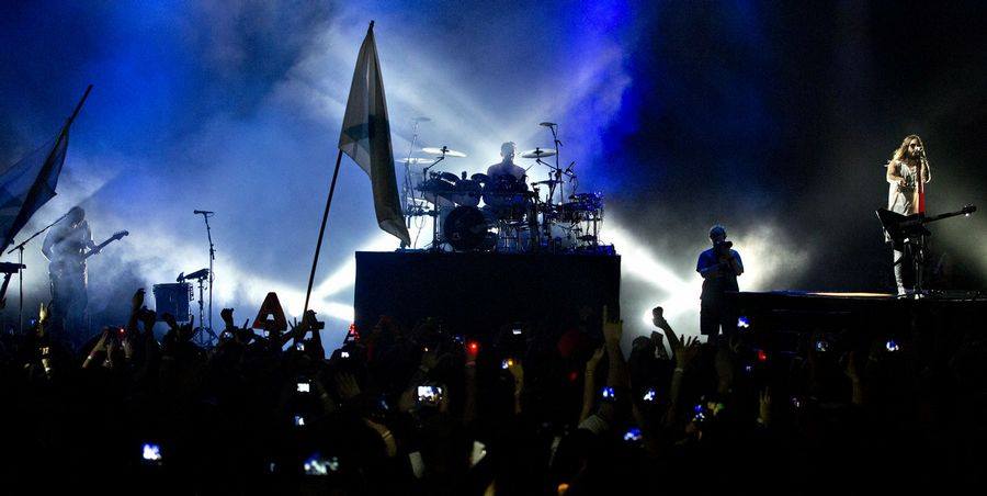 PSKWAD's tweet photo. Hoje faz 3 anos do primeiro show da LLF+D Tour no Rio de Janeiro.
Que saudade! (2) #Echelon #30SecondsToMars #MARSInBrazil #30STM #MARS https://t.co/UEROCRzG1D