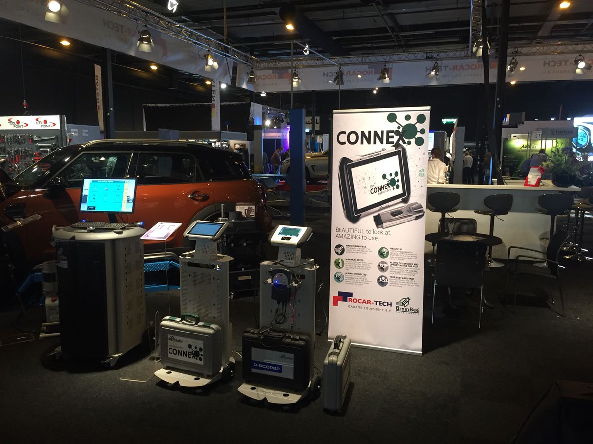RocarTech's tweet image. Beursdag 2 van de @AutoProf_EH 2017 is alweer van start gegaan! Komt u ook profiteren van de #beursaanbiedingen op stand 107?