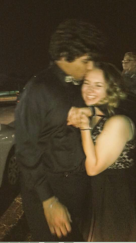 MissKaylaFaith's tweet photo. i don't care how complicated this gets, i still need you in ma life 💓🔐 https://t.co/56tnve5xT9