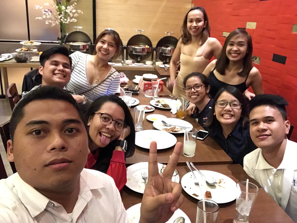 geloben's tweet photo. Happy birthday to our non-sedentary friend, @marahsaliot !! #hbd #welabyu hahahha ๐ https://t.co/QxgYbHvWcz