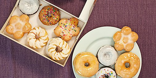 caseysgenstore's tweet photo. Treat Yourself! 😋🍩 #CaseysDonuts #MyCaseys https://t.co/OXQ9I4yDqn