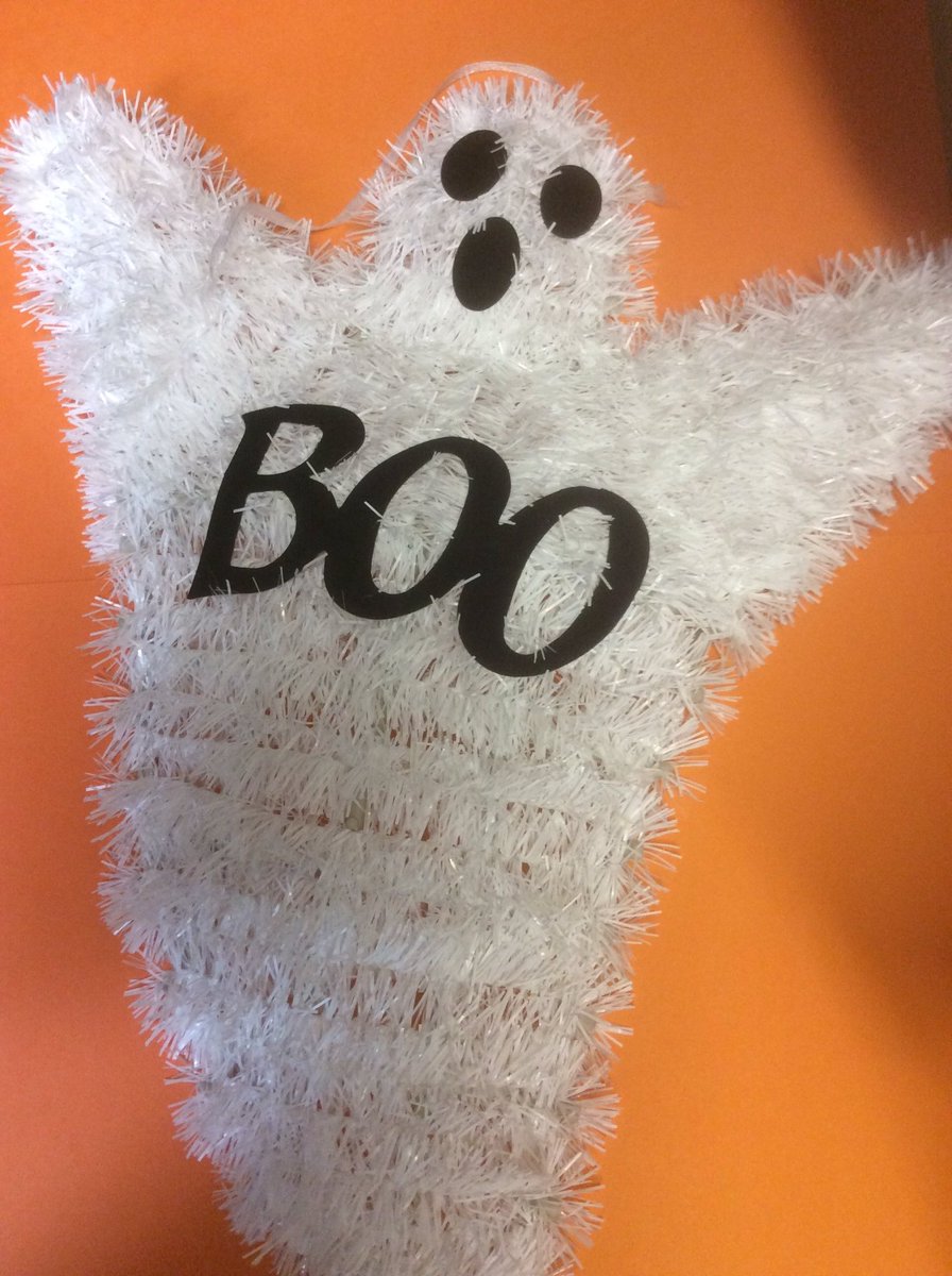 So many fabulous shops in our street.....it's SCARY !!!! <a href="/spookysouthport/">Spooky Southport</a>  @Southportindies  @radiosouthport  <a href="/shopsefton/">Shop Sefton</a> @candledelightSP