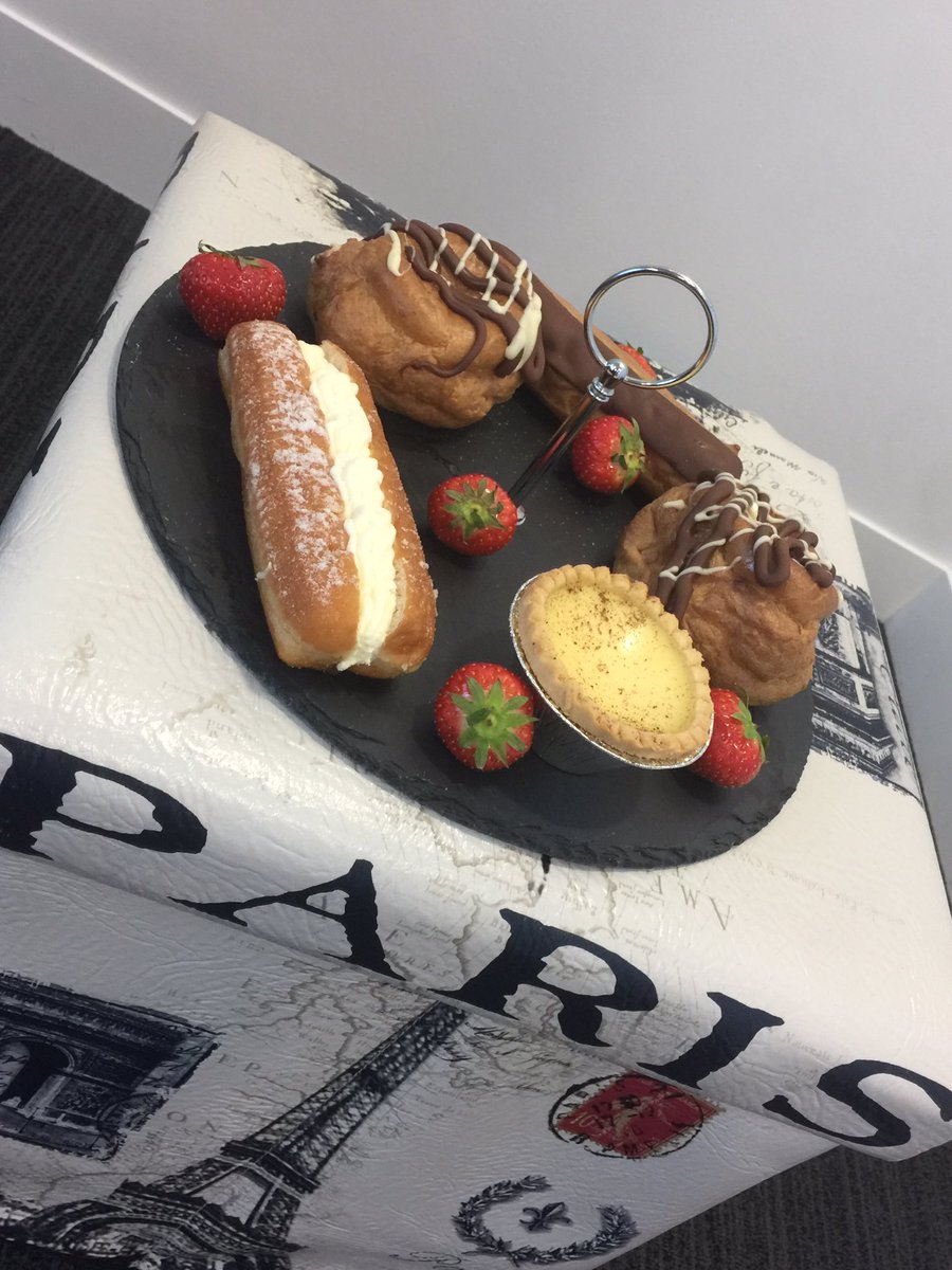 SarahRecruiter's tweet photo. Great 2 judge @techtalkshowuk #TechTalk22 awards w/ @holly &amp; @breakthroughfun. Watch this space! Cakes were a winner but not an entry ;-) https://t.co/ARYBUmj6zV