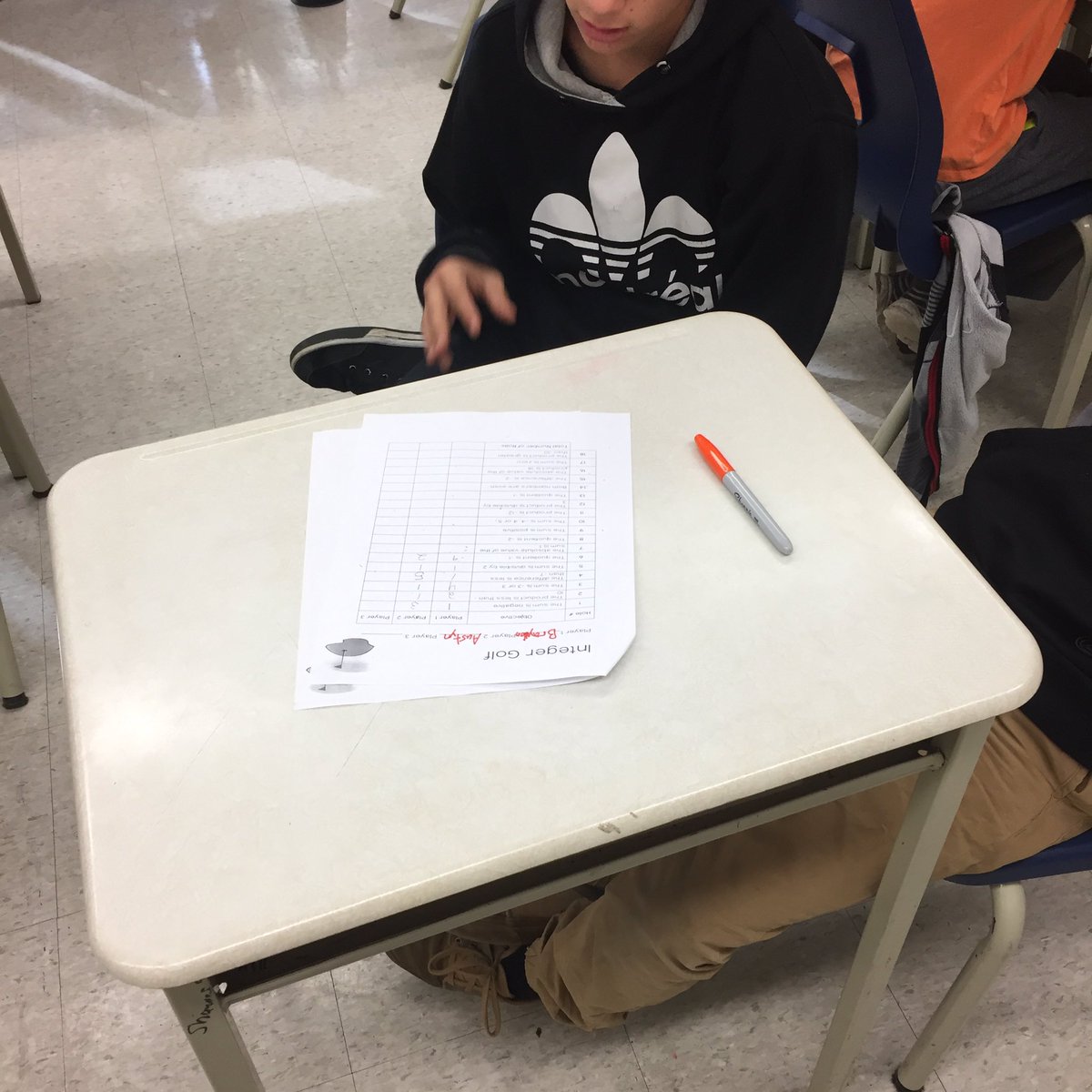 MrsHoltEES's tweet photo. Integer golf! Having fun practicing our integer operations. #holt1718 #integergolf #learningwhileweplay https://t.co/yk23Ufm4WN