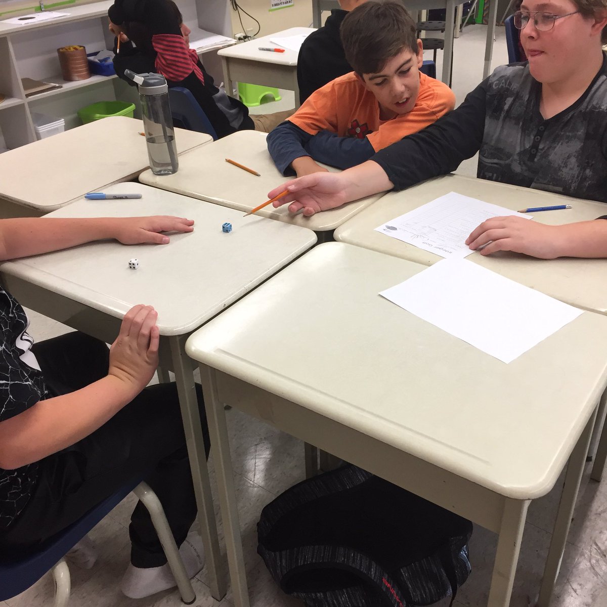 MrsHoltEES's tweet photo. Integer golf! Having fun practicing our integer operations. #holt1718 #integergolf #learningwhileweplay https://t.co/yk23Ufm4WN