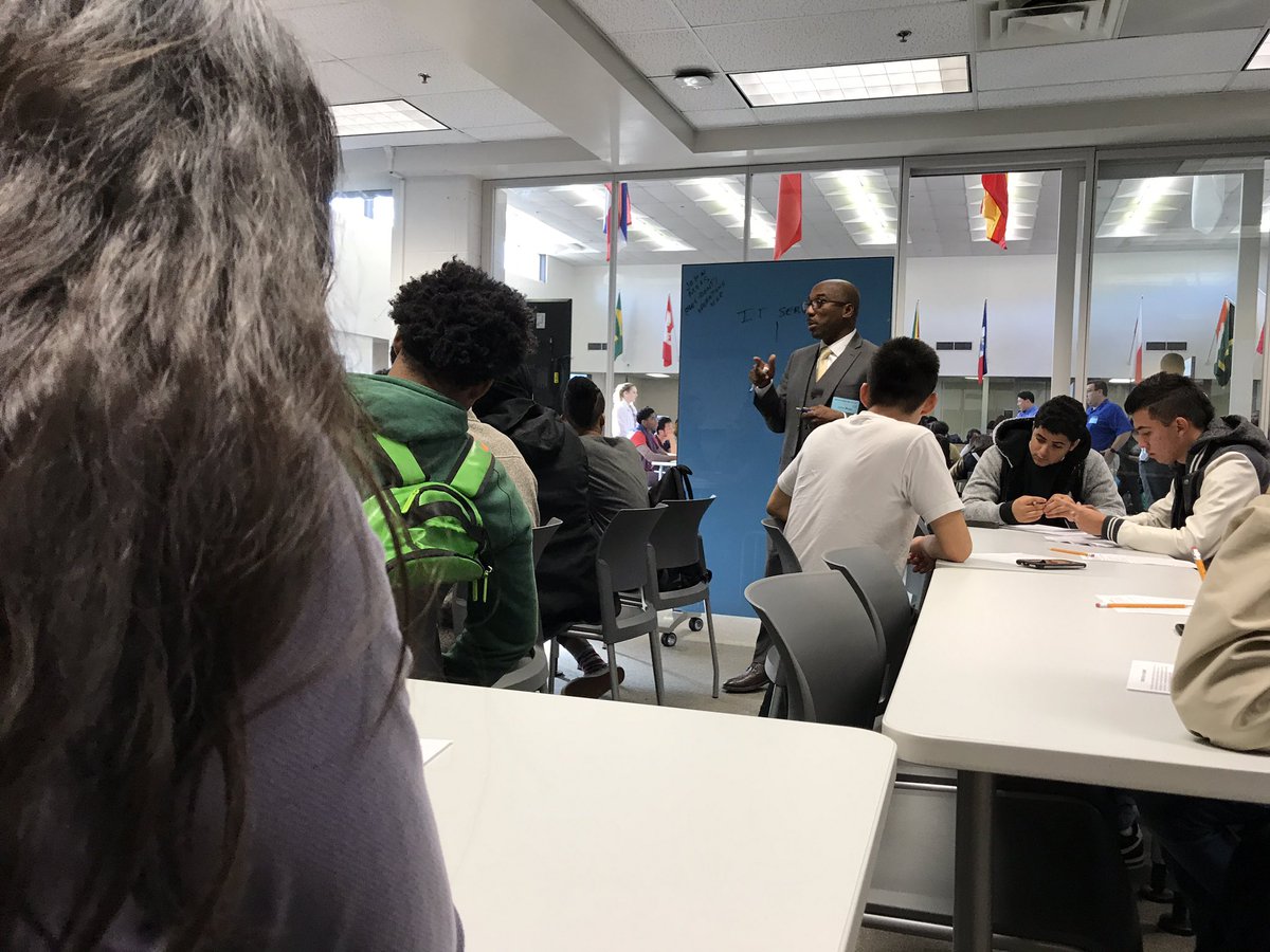 MeadowcreekHigh's tweet photo. A Big Thank You to our business partners who supported The School of MU Technology Innovation Day today!! https://t.co/7UsrcGeJjX
