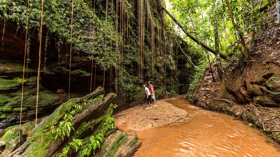 CNNTravel's tweet photo. 20 most beautiful places in Brazil: https://t.co/PKqF3ywlHn https://t.co/QJgJXgIB1x