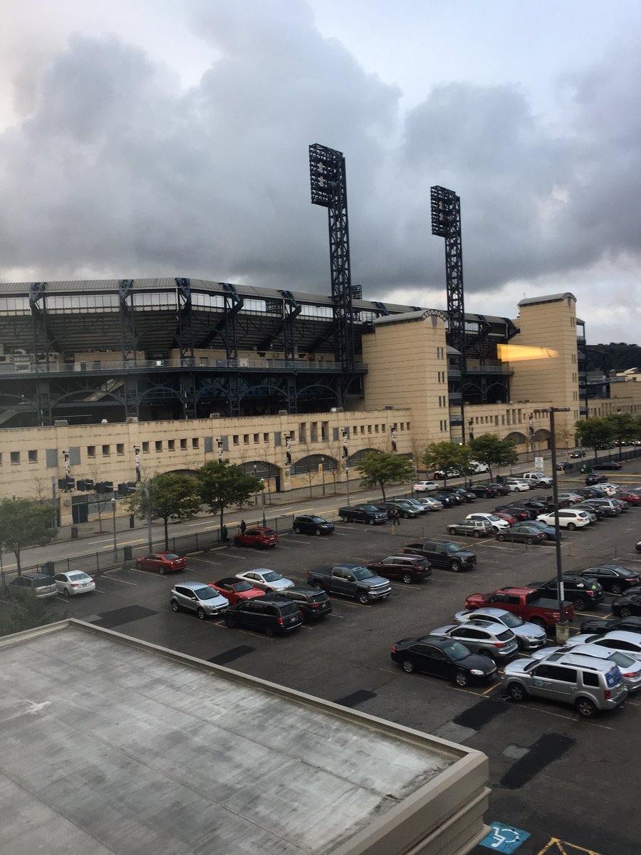 HeatherGoralski's tweet photo. Amazing week with Unique Venues #uvamc https://t.co/811s7UZ4xY