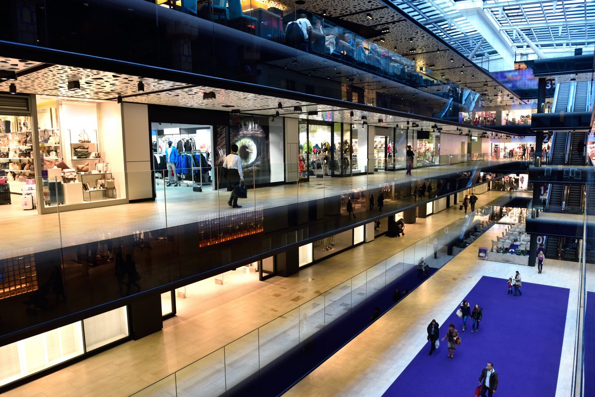 Where is the money in #RFID? Investing in the technology cuts #retailers costs but also increases top line revenue bit.ly/2ysZ9At
