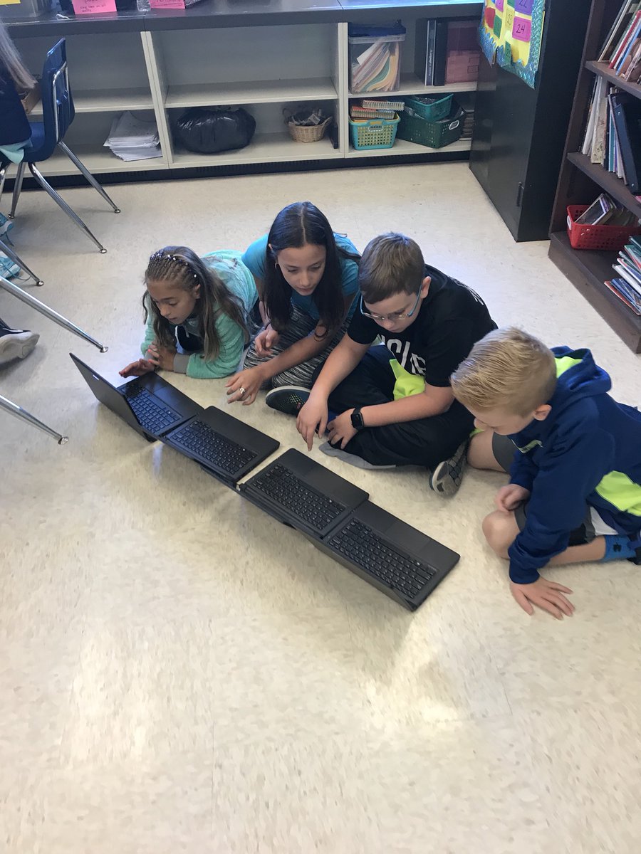 timbrush82's tweet photo. Quizlet live in Mrs. MacDonald’s class! @IslipMS @HelenMa31967715 https://t.co/2zITkoEIe1