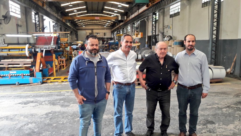 joserarteaga's tweet photo. Salvador Niccolichia es un ejemplar emprendedor que sigue apostando a generar trabajo. #1Pais defiende a la clase media y a los trabajadores https://t.co/x2wefOMnft