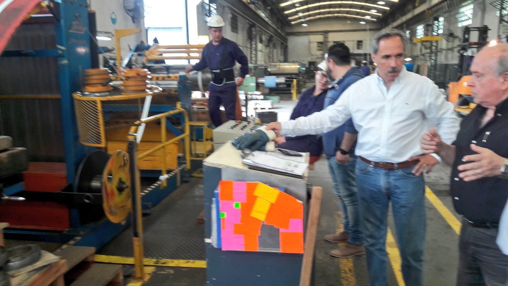 joserarteaga's tweet photo. Salvador Niccolichia es un ejemplar emprendedor que sigue apostando a generar trabajo. #1Pais defiende a la clase media y a los trabajadores https://t.co/x2wefOMnft
