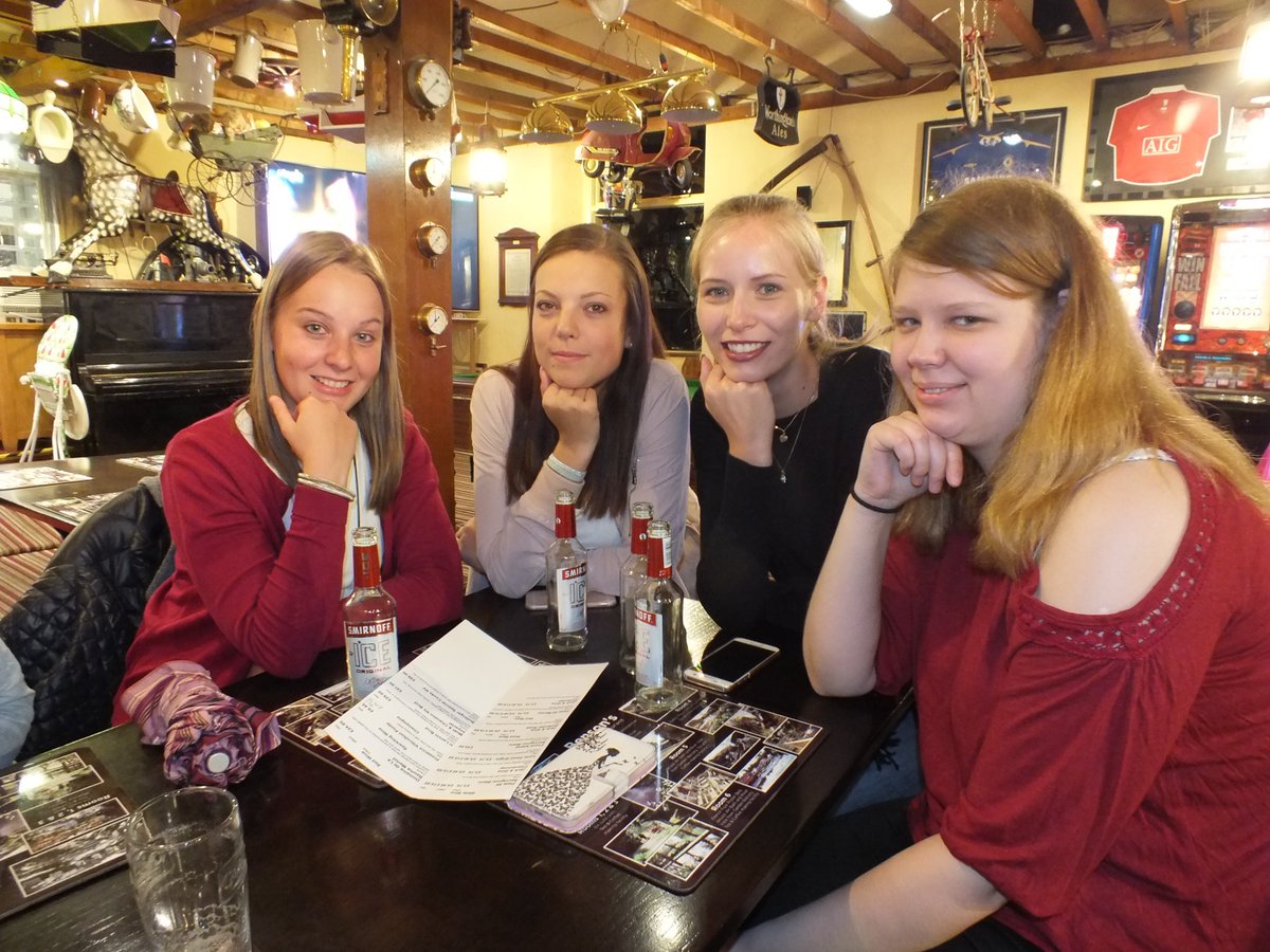 ECTARCwales's tweet photo. Good times had by #Erichbracherschule group. All photos of the wonderful #llangollen taken by the students themselves #ErasmusPlus #wales https://t.co/nurUnAkMQY