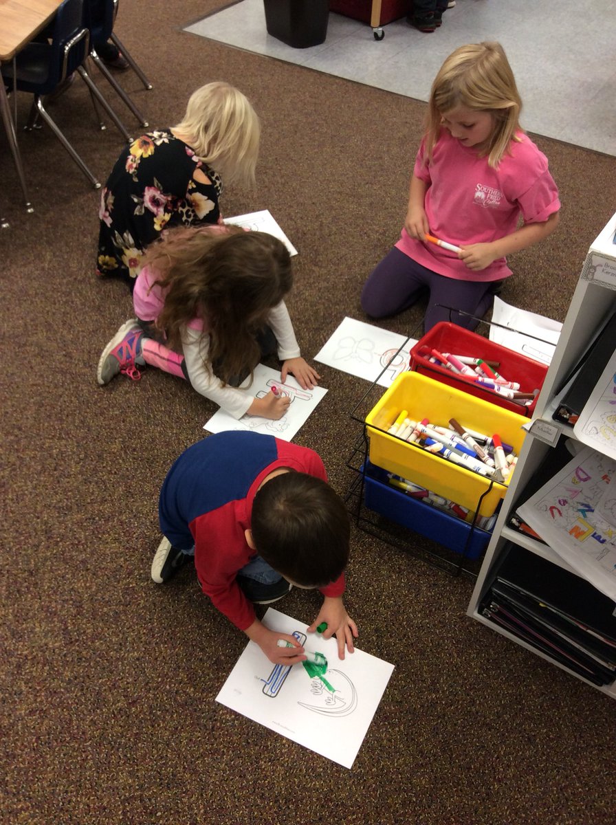 mrscardinal11's tweet photo. Alphabet celebration! #csestrong #rocoriproud @CSEROCORI @rocoridistrict https://t.co/ZuhTWJ6X9L