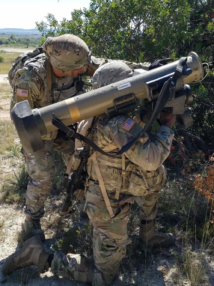 SabreSquadron's tweet photo. SGT Schwenke, SPC Hamm, SGT Patterson, and PV2 Lensbour training with 1st PLT, Grim Troop on the Javelin weapon system. #SabreReady https://t.co/hAcMMXECU4