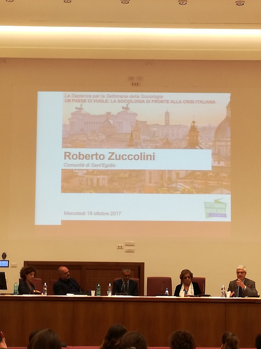 RadioSapienza's tweet photo. Con Roberto Zuccolini, portavoce della comunità di Sant'Egidio, si parla di corridoi umanitari e di cultura del #Futuro. #WeekSoc2017 https://t.co/WOXcTb4RXc