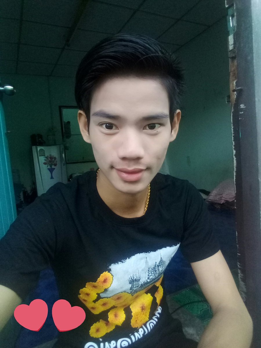 Thauta2's tweet photo. ဒီ​ေကာင္​​ေလးကိုခ်စ္​မဲ့သူဘယ္​သူမွမ႐ွိဘူးဗ်ာ https://t.co/bUmjmv344X