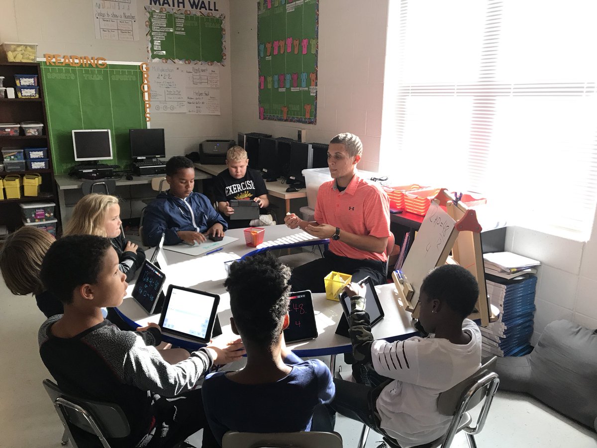 lgmestre's tweet photo. Math CAMP with Mr. Giles #allstudentslearn #WithMathICan #4thgradeOVI https://t.co/aHh7PTHmKL