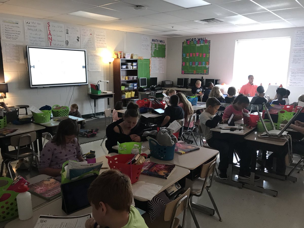 lgmestre's tweet photo. Math CAMP with Mr. Giles #allstudentslearn #WithMathICan #4thgradeOVI https://t.co/aHh7PTHmKL