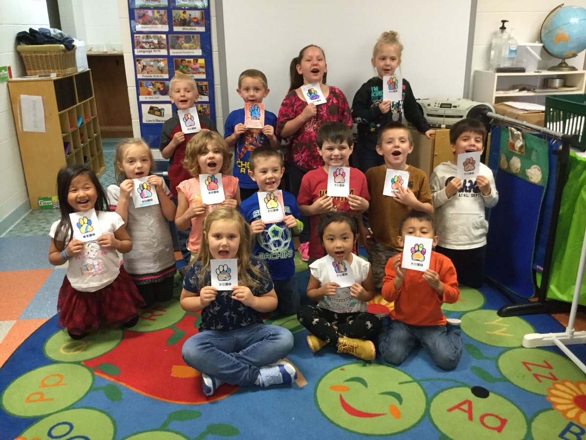 MrsGoetzKinder's tweet photo. We learned about "PAWS!" @WausauSchDist @WausauFranklin #Teach4Me https://t.co/SGBFf6Apll