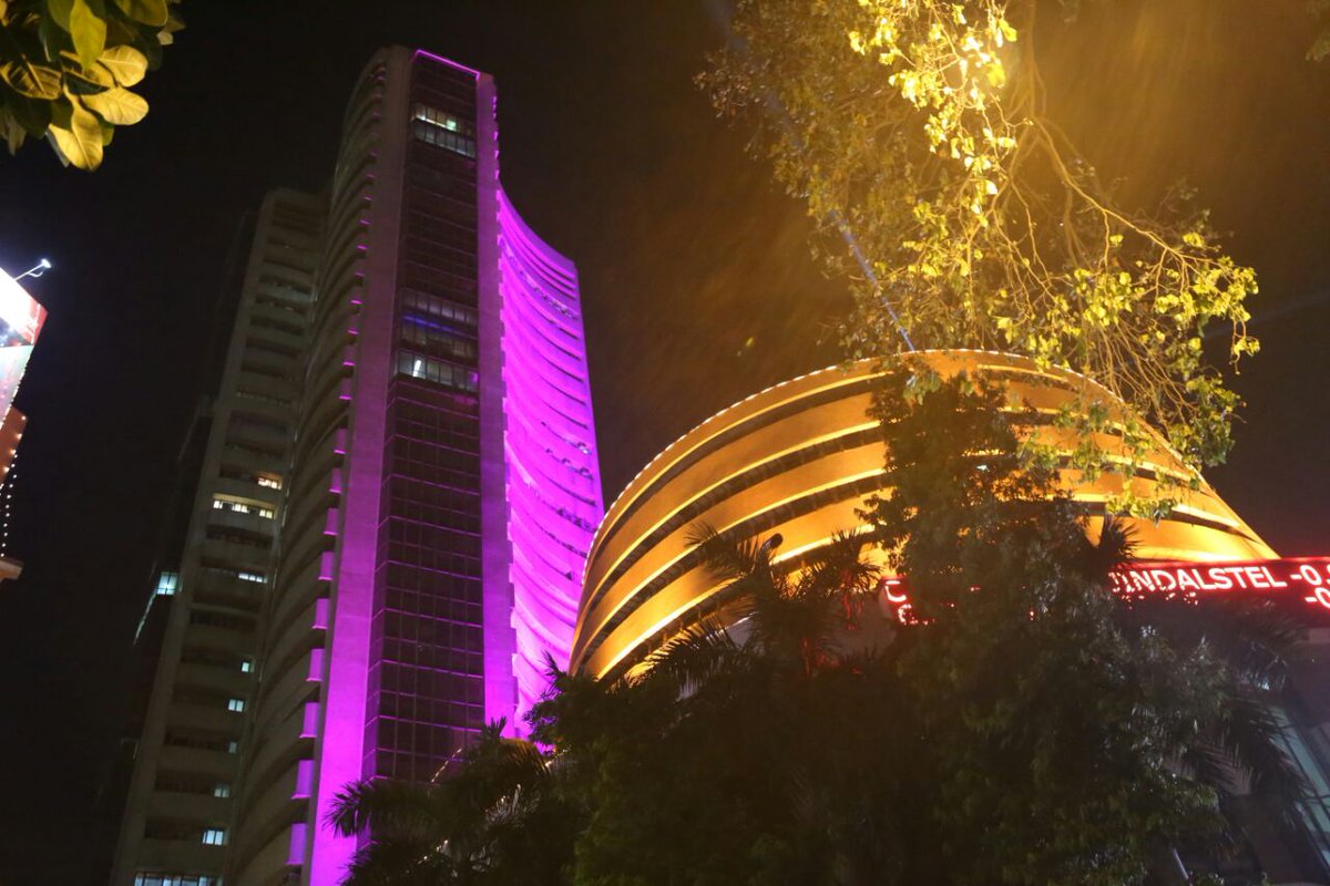 BSEIndia's tweet photo. BSE Building Illuminated for #DiwaliMuhuratTrading 
Tag us and let us know if you are coming for #DiwaliMuhuratTrading at BSE https://t.co/zTBCvA4lTS