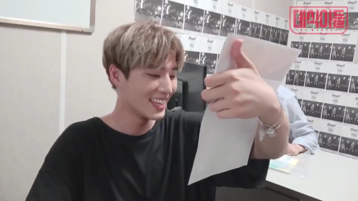 gogocuIts's tweet photo. im hecka sleepy oka goodnight i love shua cheol yoongi younghyun svt bts day6 thania max and my mutuals!!!! https://t.co/OQERjF0RzL